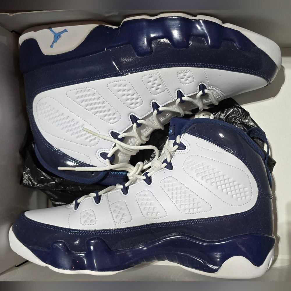 Air Jordan 9 Retro White/Navy size 12